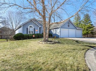 805 Merion St, Lansing, KS 66043