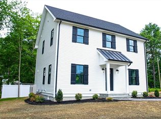 24 Barberry Rd, Mansfield, MA 02048