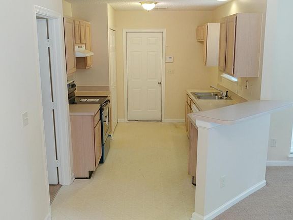 4th image of 11385 Salt Pond Dr E