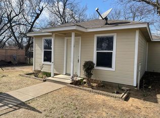 407 Pearce St, Cleburne, TX 76031
