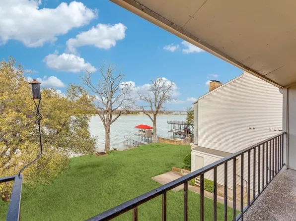 390 Driftwood Ct APT 3B, Azle, TX 76020