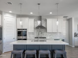 9814 E Sunspot Dr, Mesa, AZ 85212