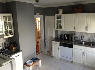 40 Vassall St #1, Quincy, MA 02170