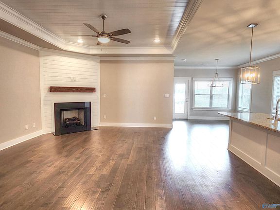 3rd image of 209 Rosemary Ayers Dr