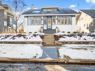 107 Fairview Ave, Bloomington, IL 61701