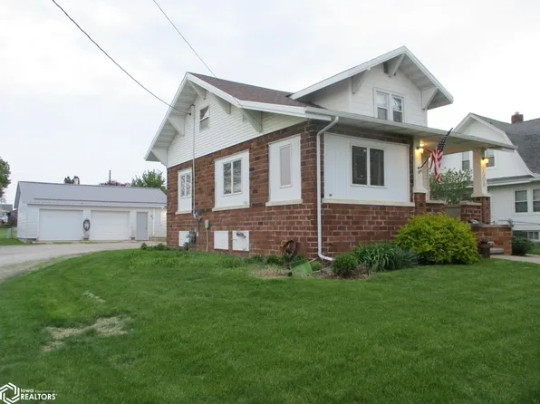 1003 Clark St, Dysart, IA 52224