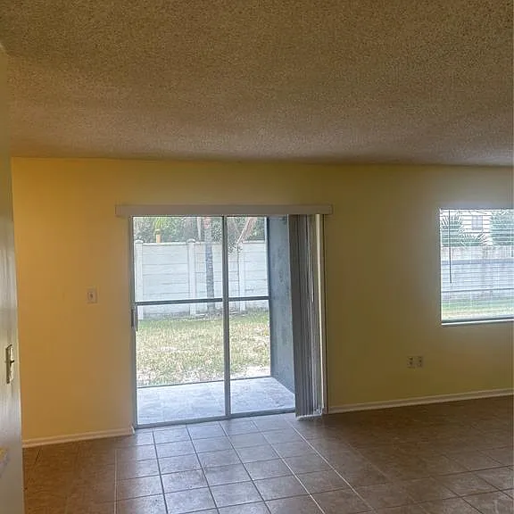 2513 N Alafaya Trl #21 — Photo 6