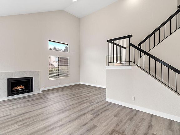 4th image of 109 Avenida Las Brisas APT A