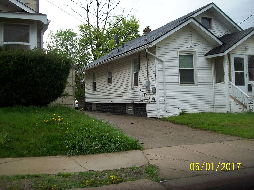 2nd image of 30 Gingell Ct