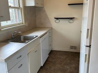 925 S Lincoln St APT 2, Spokane, WA 99204