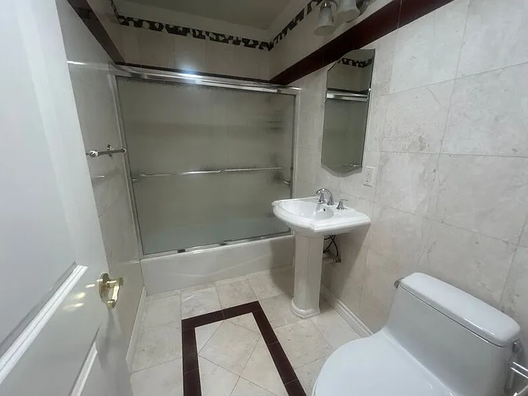 429 Paulette Pl — Photo 22