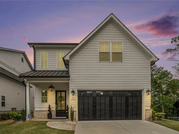704 Fairlane Rd, Marietta, GA 30064