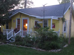 204 Maple Ave, East Tawas, MI 48730