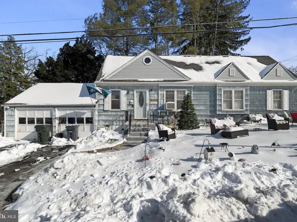 2621 Hawthorne Rd, Glenside, PA 19038