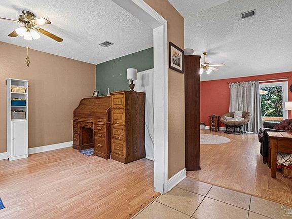 4th image of 3024 E Kingsfield Rd
