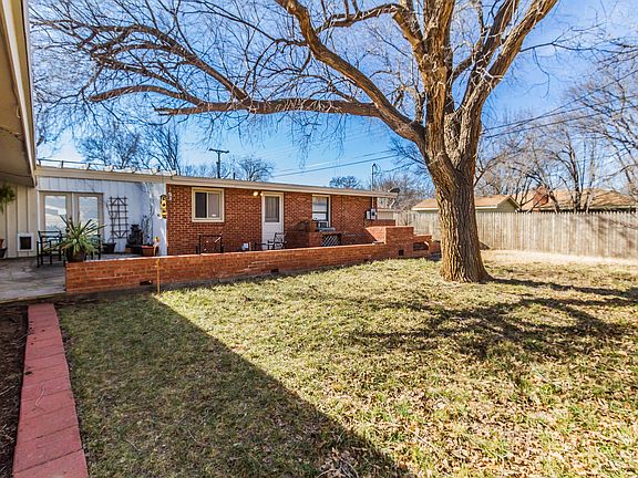 2nd image of 3714 Linda Dr