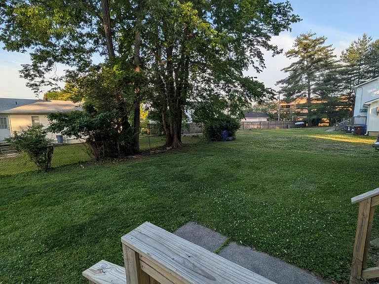 121 Nesper Rd — Photo 30