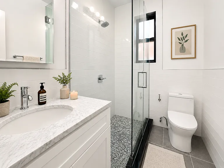 684 Riverside Dr #26 — Photo 6