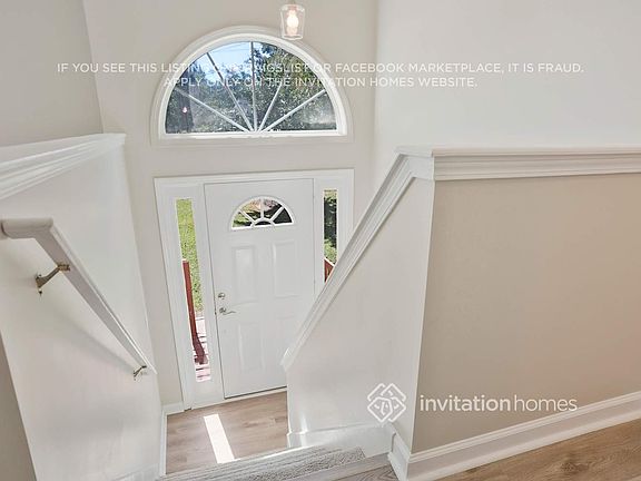 2nd image of 301 Willow Ln