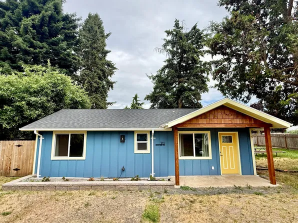 311 Alva Park Dr, Eugene, OR 97402