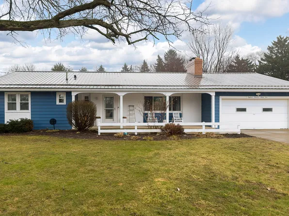 1835 Apple Dr, Fairview, PA 16415