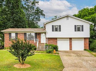 10 Oakwood Rd, Little Rock, AR 72202