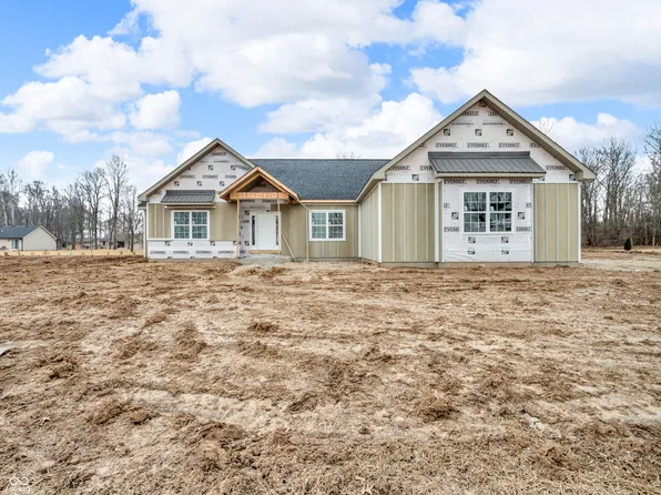 1248 Redwood Dr, Crawfordsville, IN 47933