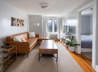 21-71 28th St #2A, Astoria, NY 11105