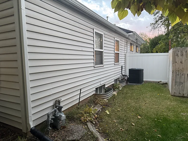 2206 S 1900 E — Photo 17