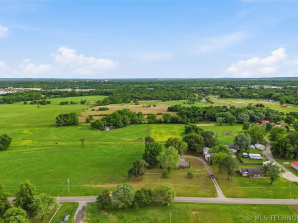 1531 W Harris Rd, Muskogee, OK 74401