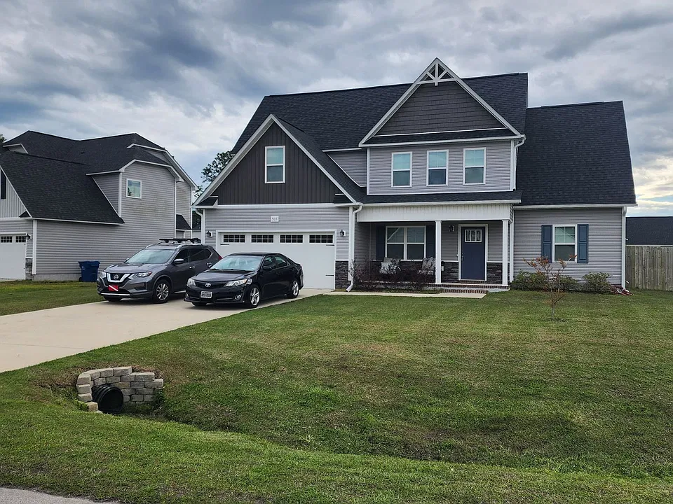 507 Admiral Bend Dr
