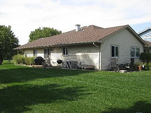 1562 Lighthouse Dr photo 1