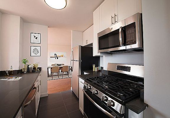 3rd image of 40 W 135th St APT 2U