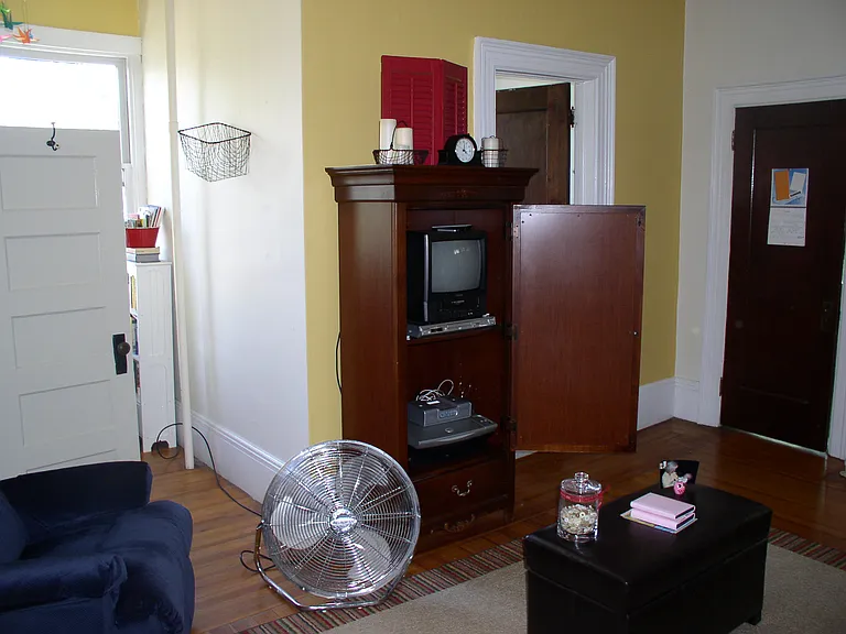 632 N Nevada Ave #6 — Photo 4
