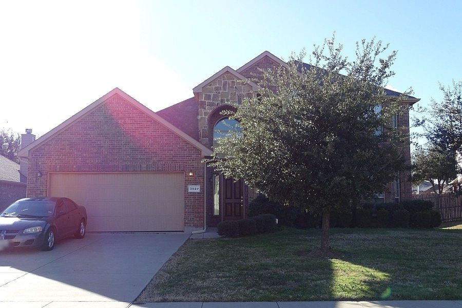 1st image of 3027 Summerview Dr