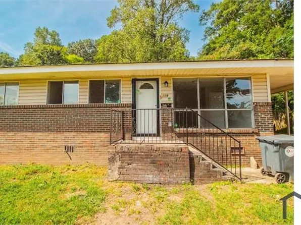 119 Front St, Adamsville, AL 35005