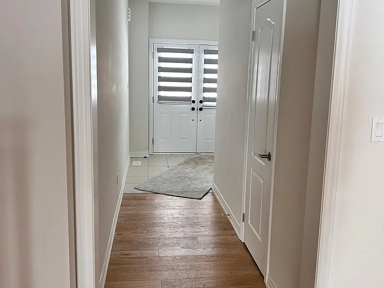 239 Palace St — Photo 12