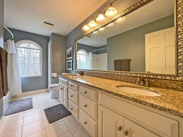 6560 Shadow Ln — Photo 25