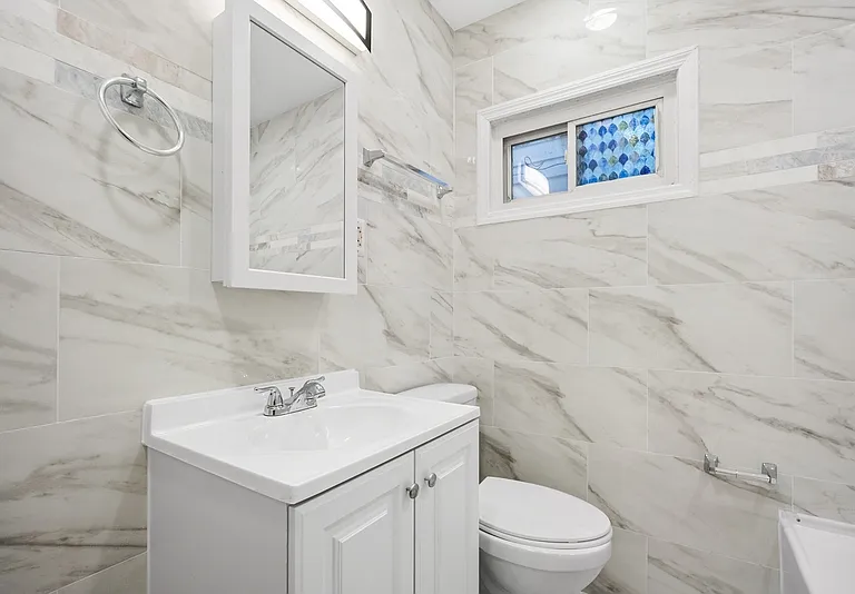 1534 5th Ave #1 — Photo 9