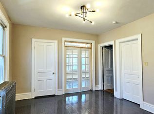 (Undisclosed Address), Milwaukee, WI 53204