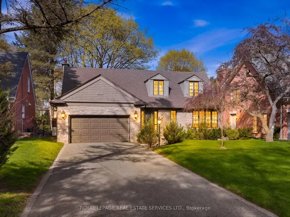 59 Edgevalley Dr, Toronto, ON M9A 4P2
