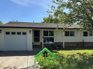 2104 Bowling Green Dr, Sacramento, CA