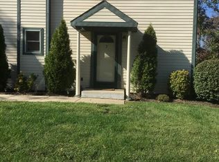 2 Fairmount Ave, Sicklerville, NJ 08081