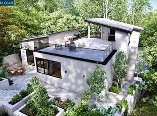 6030 Girvin Dr, Oakland, CA 94611