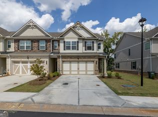 1555 Summer Song Dr, Marietta, GA