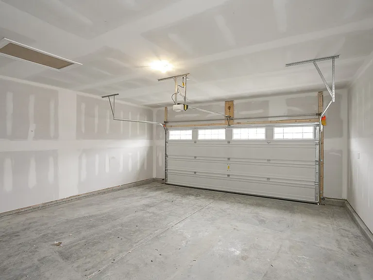 4012 Rosa Dr — Photo 24