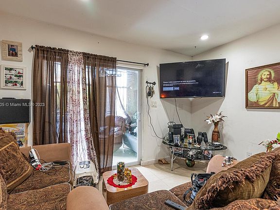 4th image of 6090 W 18th Ave APT 126