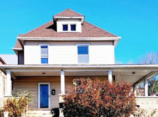 1105 Somerset Ave, Windber, PA