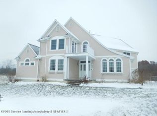 11405 Dunmaglas Dr, Bath, MI 48808