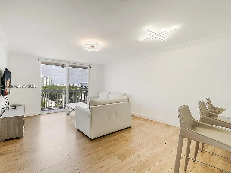 401 Ocean Dr #602 — Photo 2